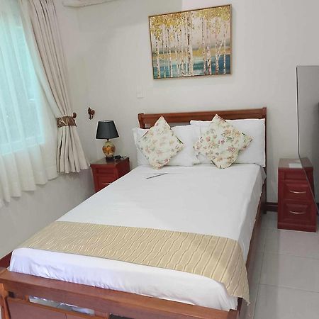 Toledo Ocean Breeze Resort מראה חיצוני תמונה